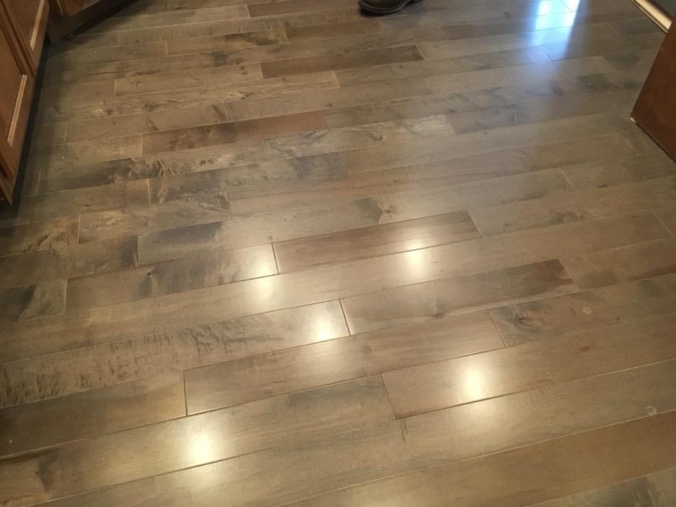 Hardwood flooring installed by Miller's Wholesale Flooring in East Tennessee