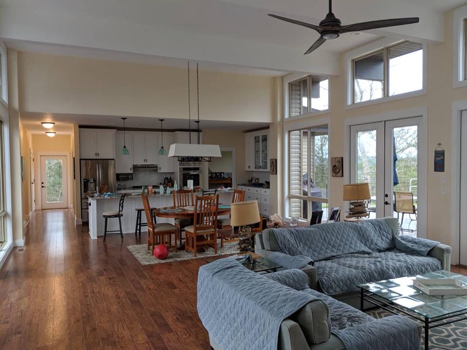 Hardwood flooring installed by Miller's Wholesale Flooring in East Tennessee